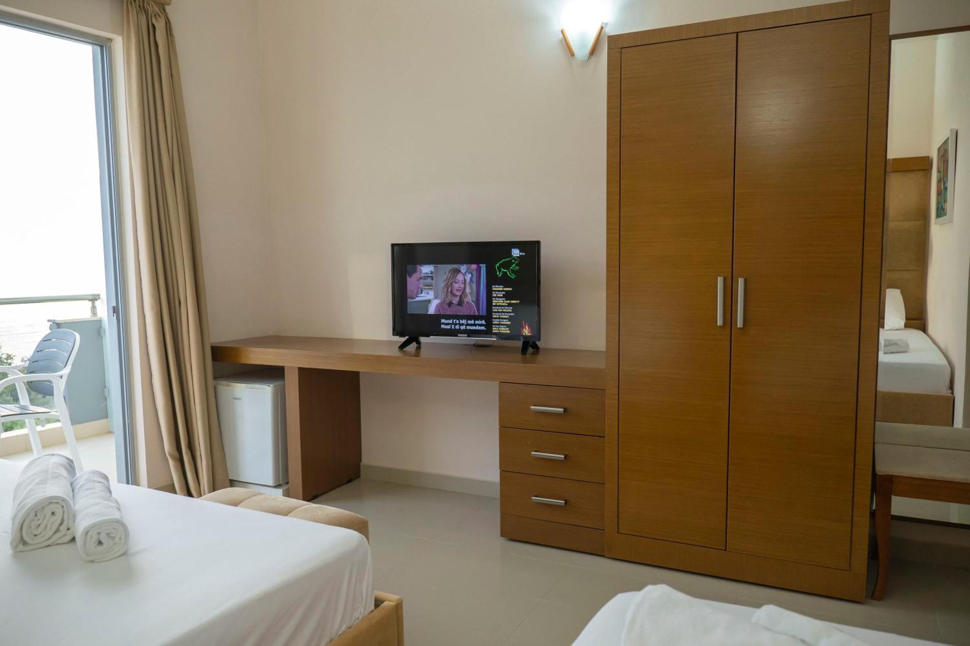 Blue Days Hotel 3*