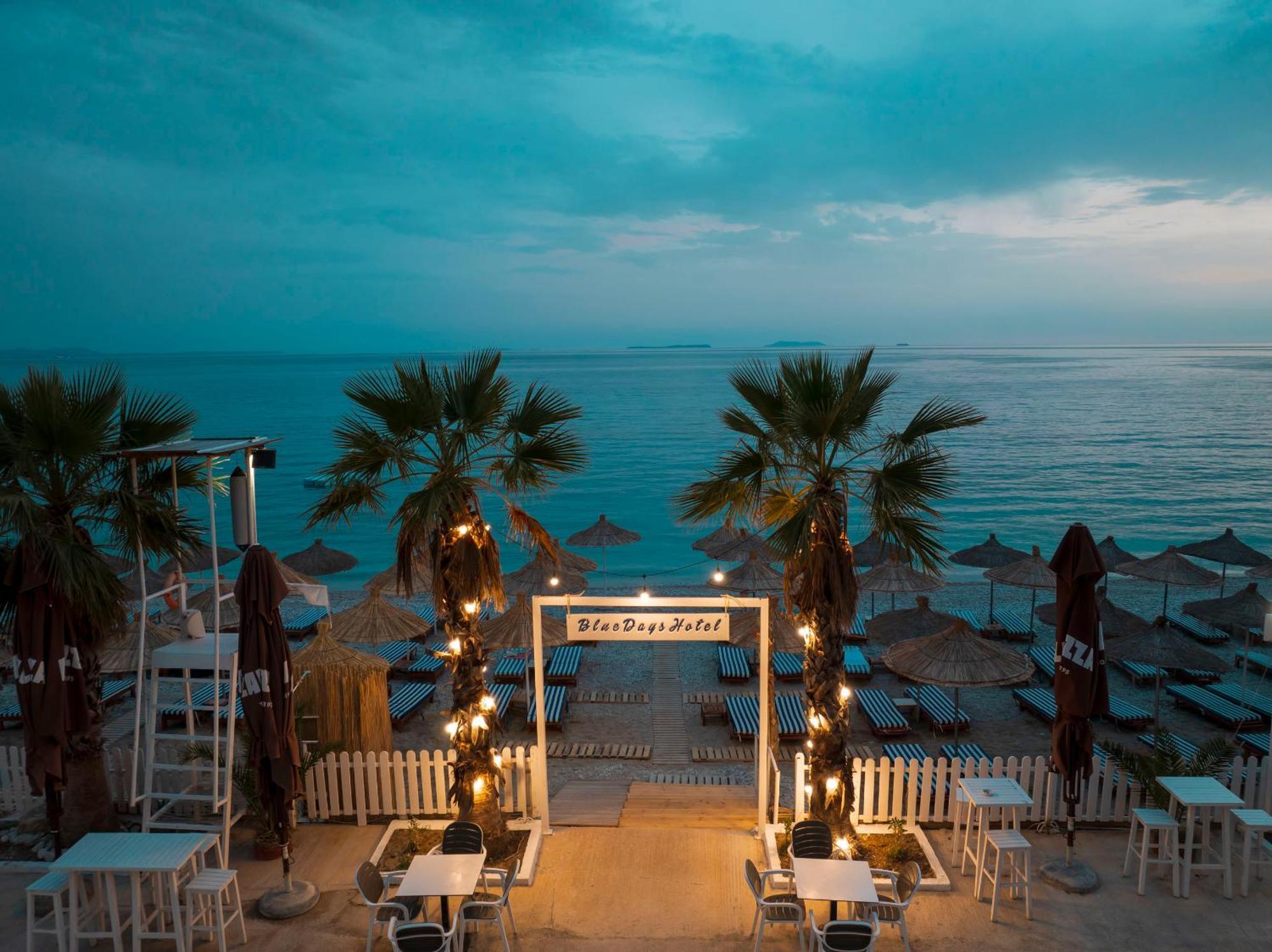 Hotel Blue Days 3*