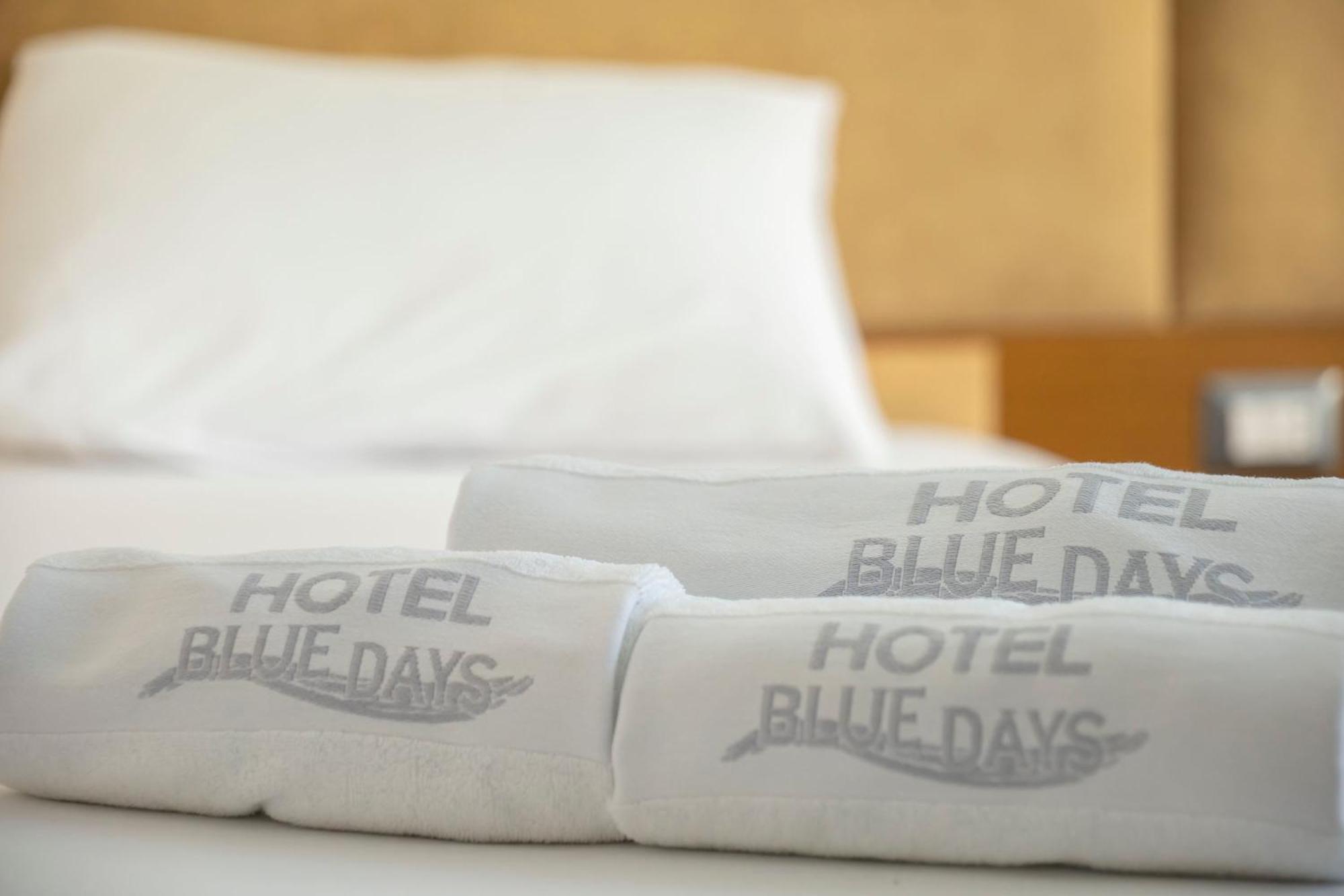 Blue Days Hotel
