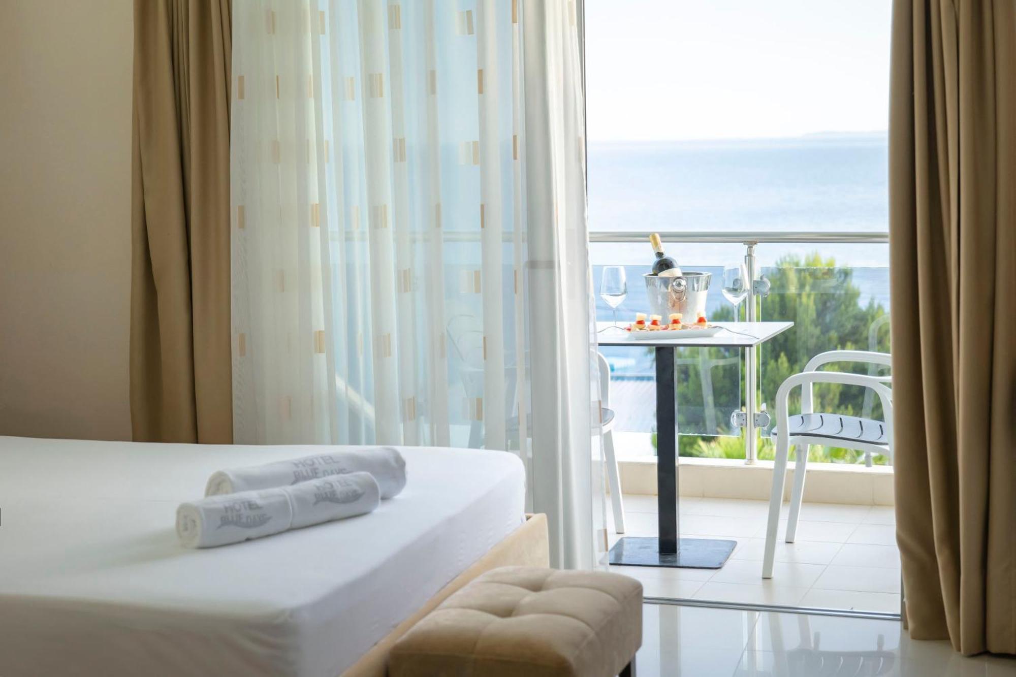 Blue Days Hotel Borsh